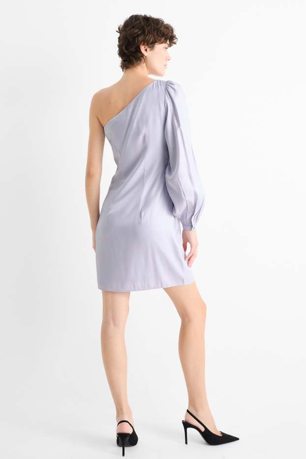 Femmes - Robe à épaule dénudée - brillante - violet clair