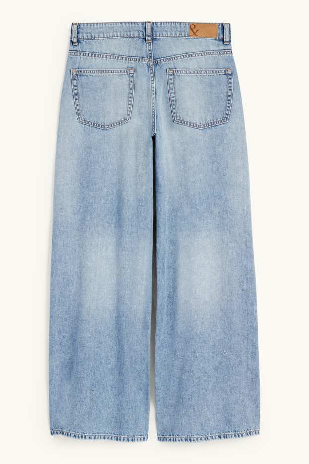 Dona - Wide leg jeans - low waist - texà blau clar