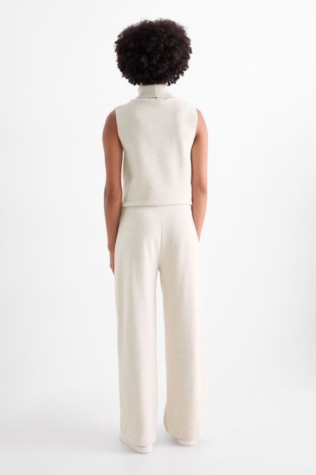 Women - Knitted trousers - mid-rise waist - regular fit - light beige