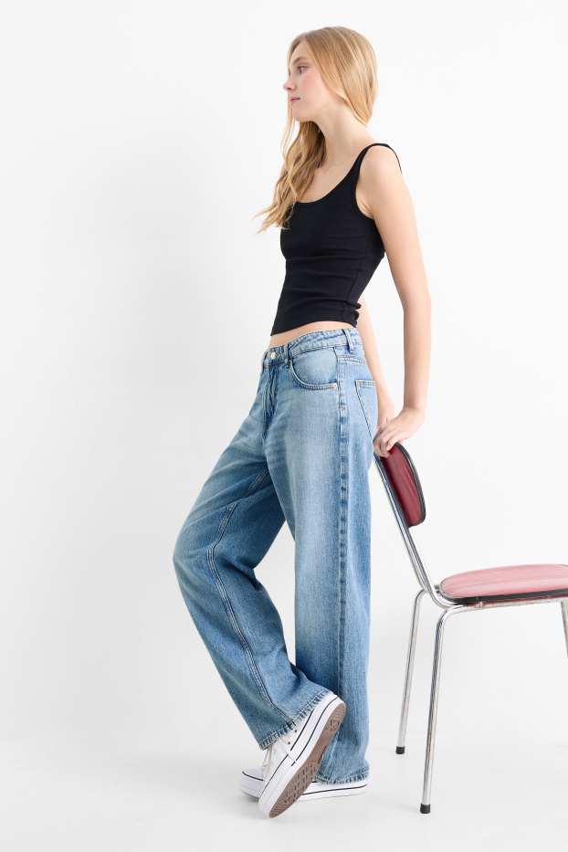 Women - Baggy jeans - mid-rise waist - denim-light blue