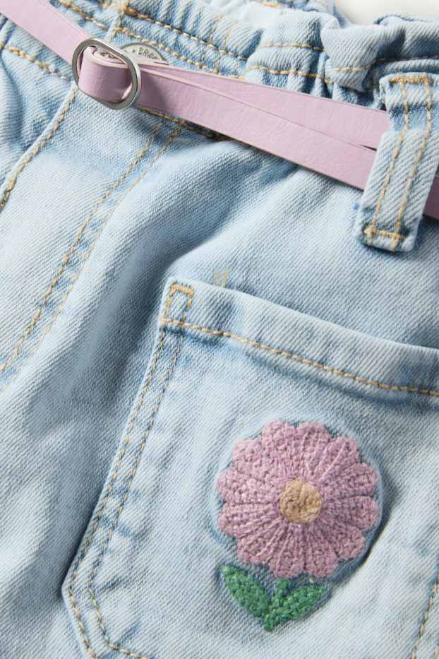 Bambine - Fiori - shorts di jeans con cintura - jeans azzurro