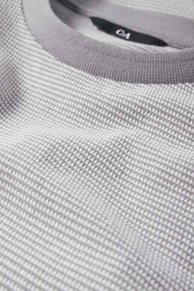 Men - T-shirt - regular fit - textured - gray