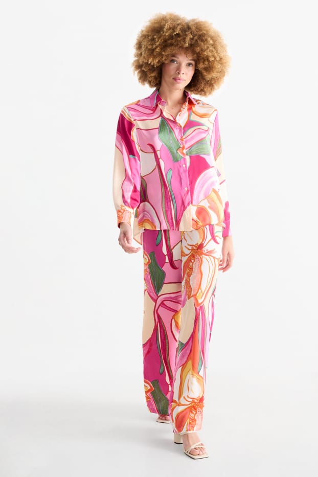 Women - Satin trousers - high waist - wide leg - patterned - rose