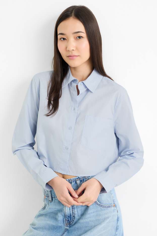 Women - Cropped poplin blouse - light blue