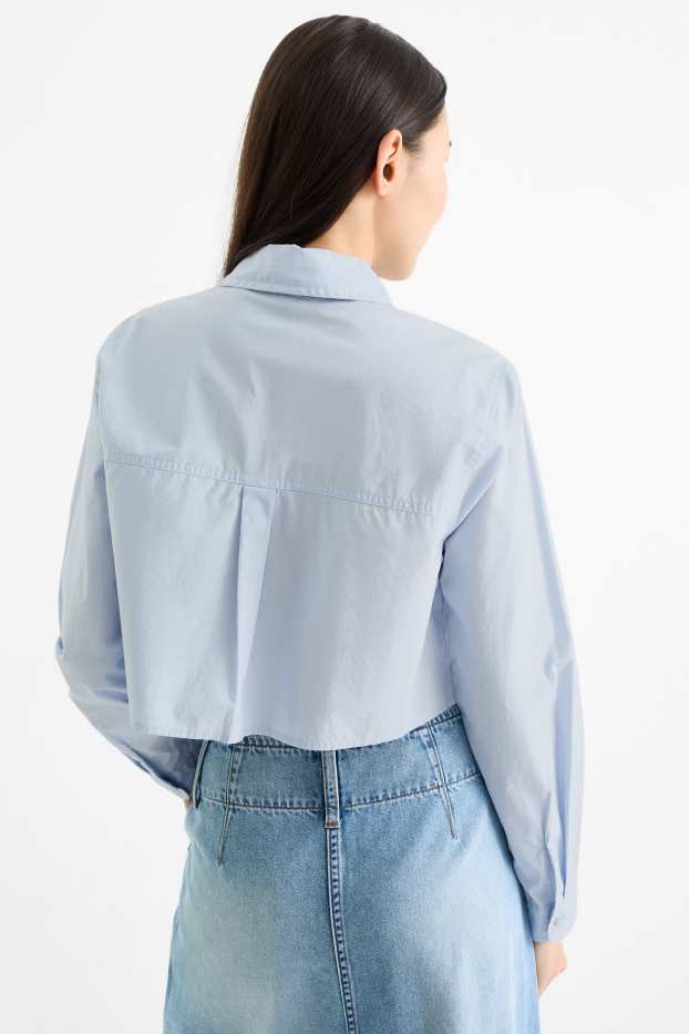 Women - Cropped poplin blouse - light blue