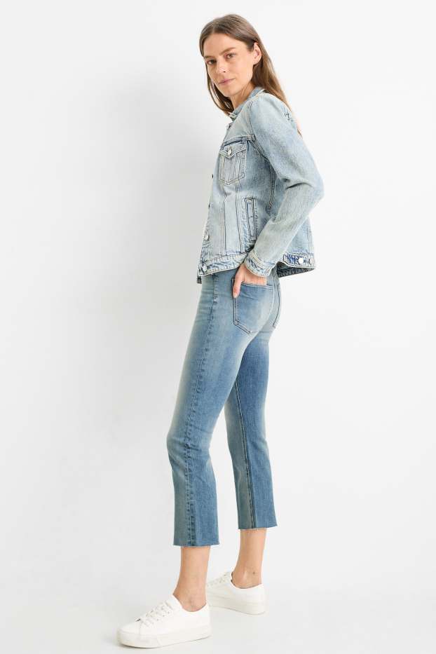 Women - Cropped bootcut jeans - mid-rise waist - denim-light blue