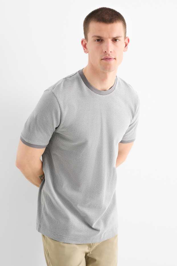 Men - T-shirt - regular fit - textured - gray