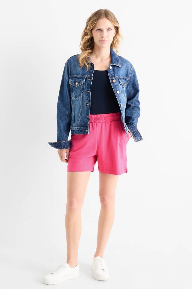 Femmes - Short basique en molleton - rose