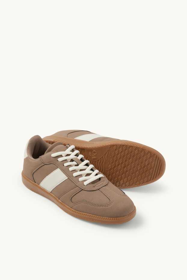 Dona - Sabatilles esportives - pell sintètica - marró