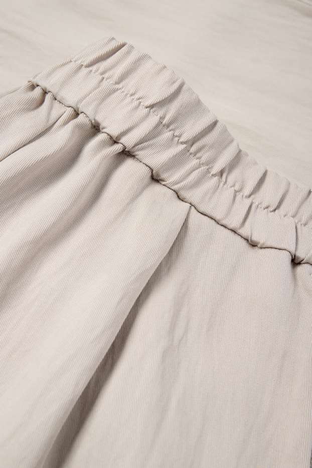 Women - Cloth trousers - mid-rise waist - wide leg - gray