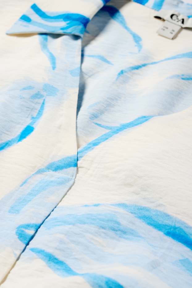 Donna - Blusa con scollo a V - fantasia - bianco / azzurro