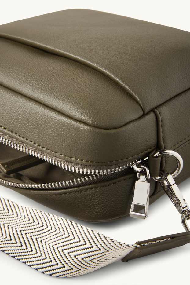 Femei - Geantă de umăr cu curea detașabilă - imitație de piele - verde