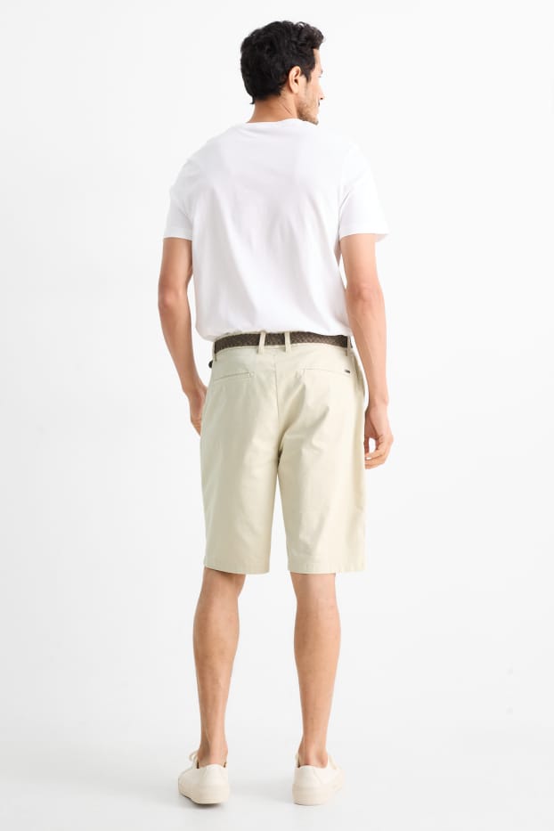 Men - Shorts with belt - light beige