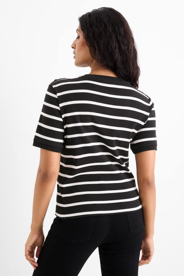 Women - Knitted jumper - short sleeve - striped - black / white