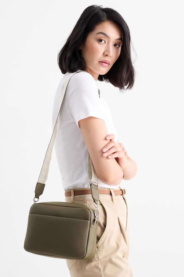 Femei - Geantă de umăr cu curea detașabilă - imitație de piele - verde