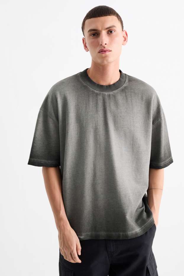 Home - Samarreta de màniga curta - oversized - estampada - gris fosc