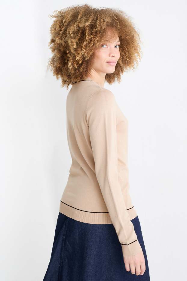 Femmes - Pull en maille fine - beige