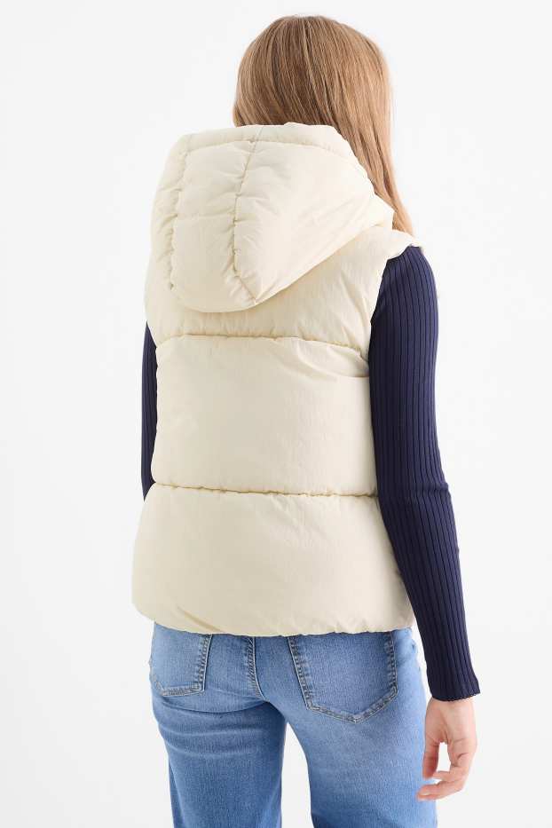 Děti - dívky - Prošívaná vesta s kapucí - z vodoodpudivého materiálu - krémově bílá