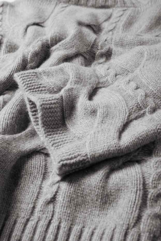 Dona - Jersei de caixmir de coll alt - trenat - gris