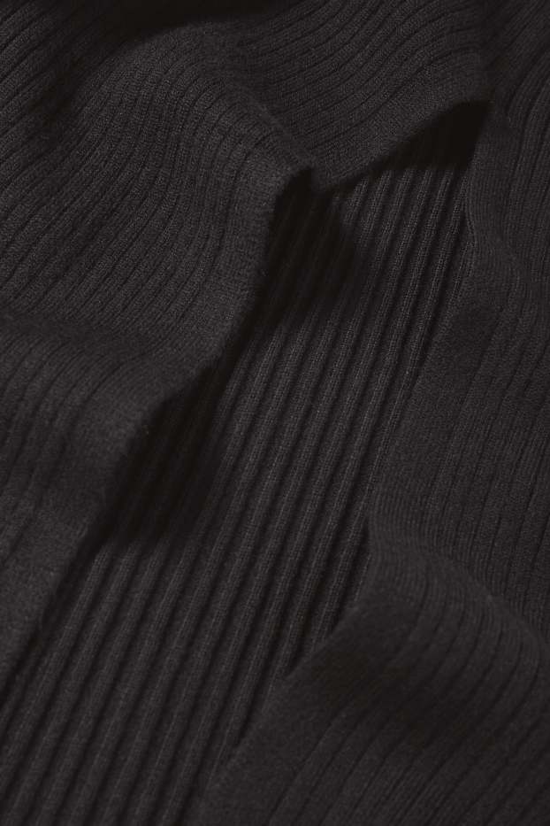Women - Knitted skirt - ribbed - black