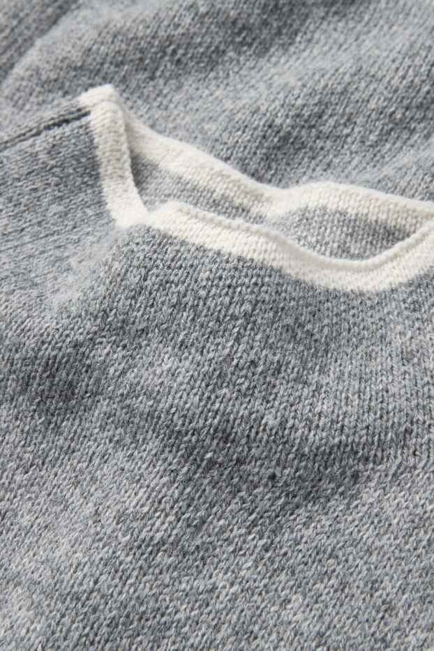 Dámské - Pletené šaty - světle šedá