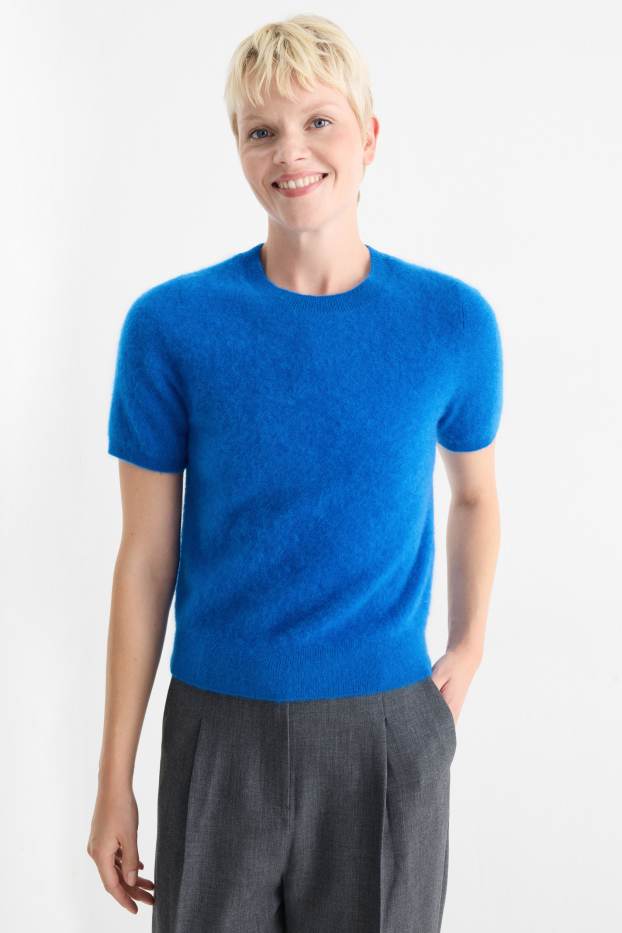 Women - Knitted cashmere jumper - short sleeve - blue