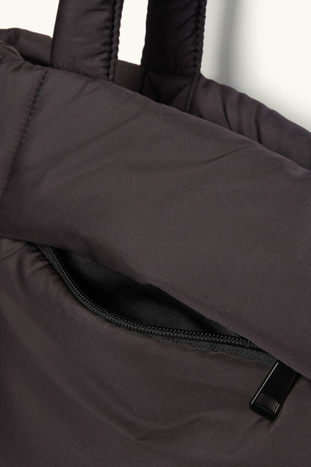 Women - Large quilted shopper with detachable bag strap - black