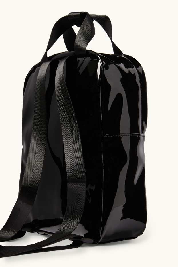 Copii - Fete - Kuromi - rucsac lăcuit - negru