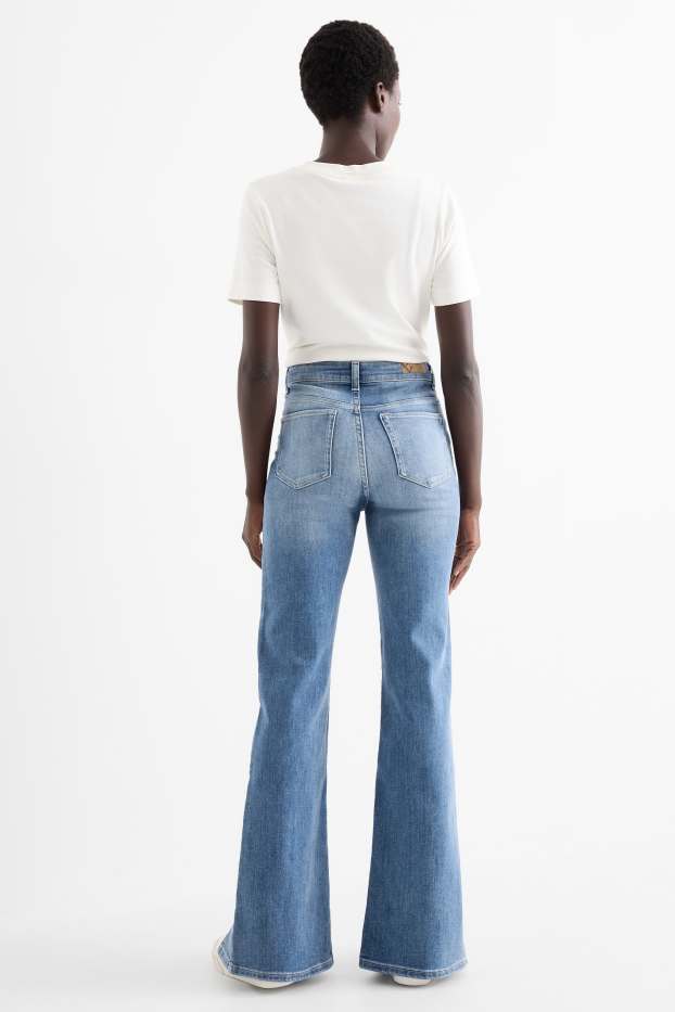 Damen - Flared Jeans - High Waist - helljeansblau