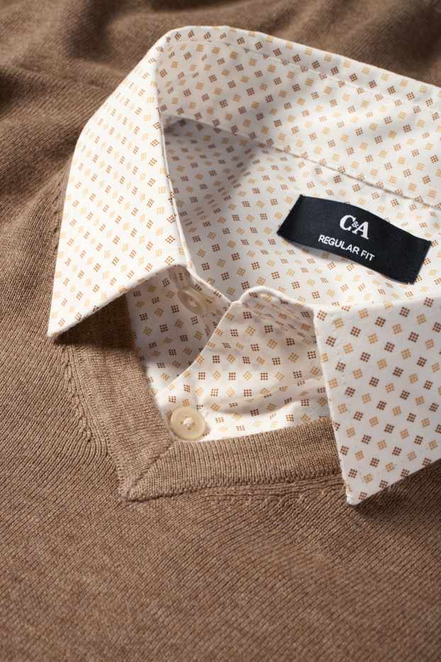 Bărbați - Set - pulover cu decolteu în V și cămașă office - 2 piese - bej deschis