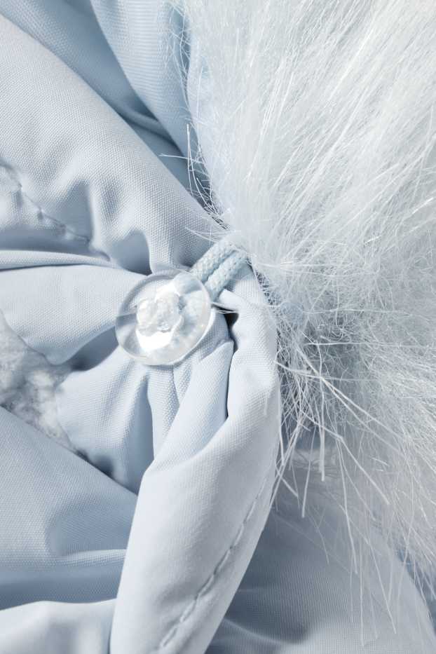 Kinder Mädchen - Steppjacke mit Kapuze und Kunstfellbesatz - hellblau