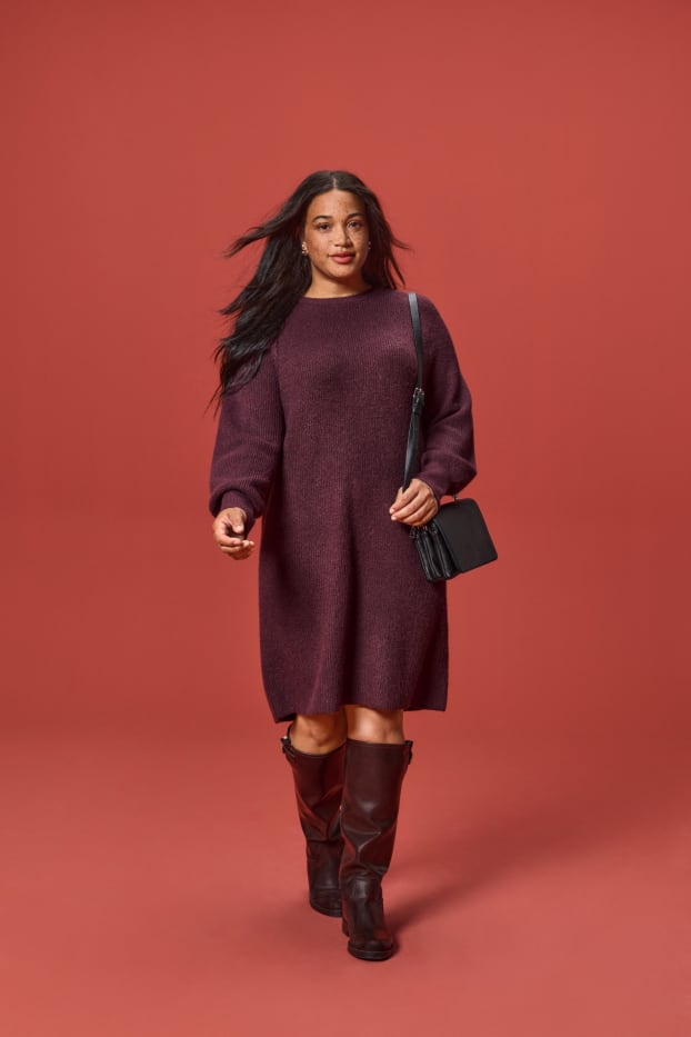 Femei - Rochie tricotată - reiată - bordo