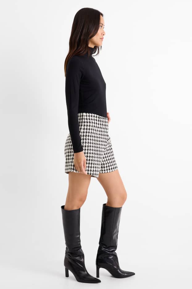 Femmes - Short - high waist - à carreaux - noir / blanc