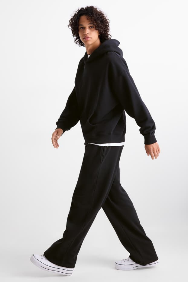 Men - Joggers - black