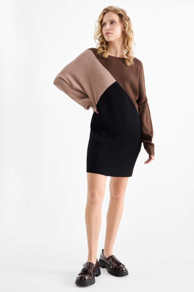 Women - Knitted dress - ribbed - brown