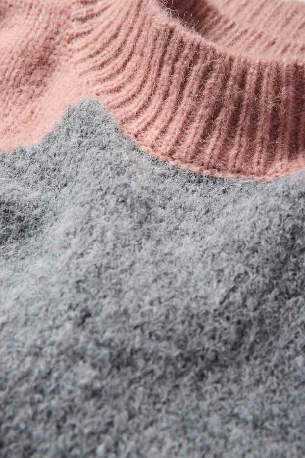 Femei - Pulover - în carouri - multicolor