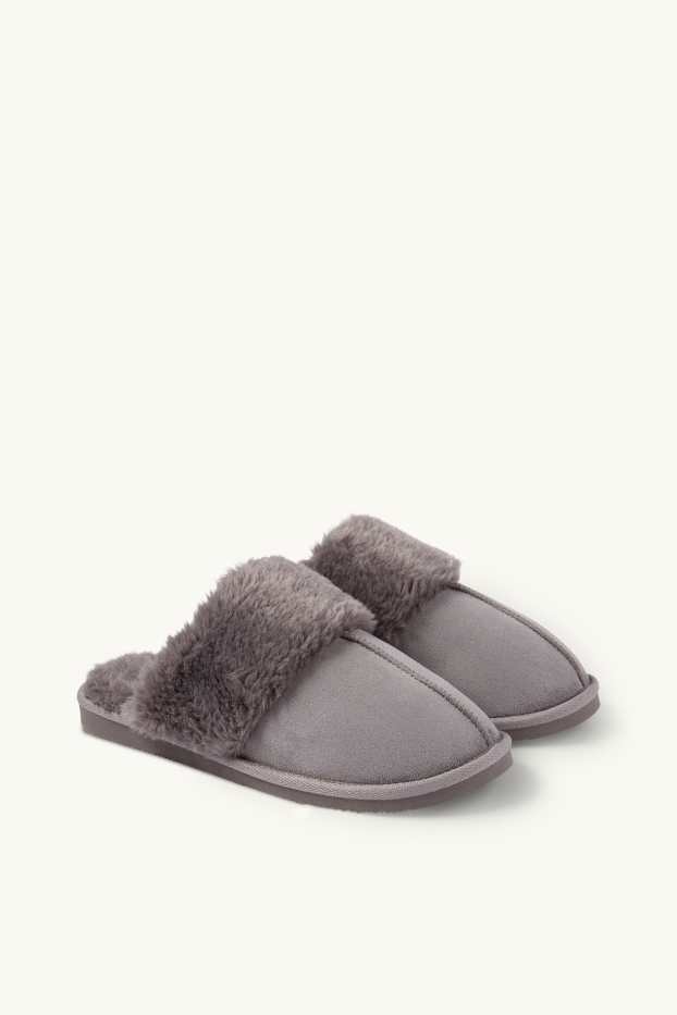 Femmes - Chaussons - faux suède - gris