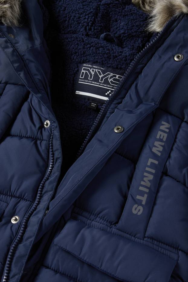 Nen - Jaqueta embuatada amb caputxa i rivet de pèl sintètic - blau fosc