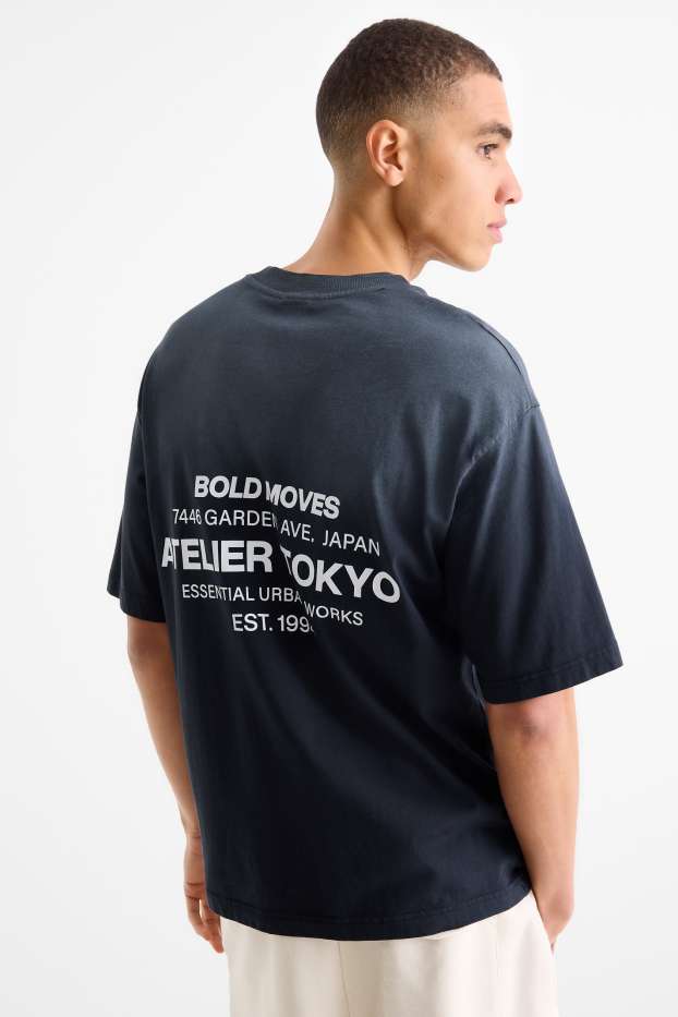 Mężczyźni - T-shirt - oversize - ze wzorem - czarny-melanż