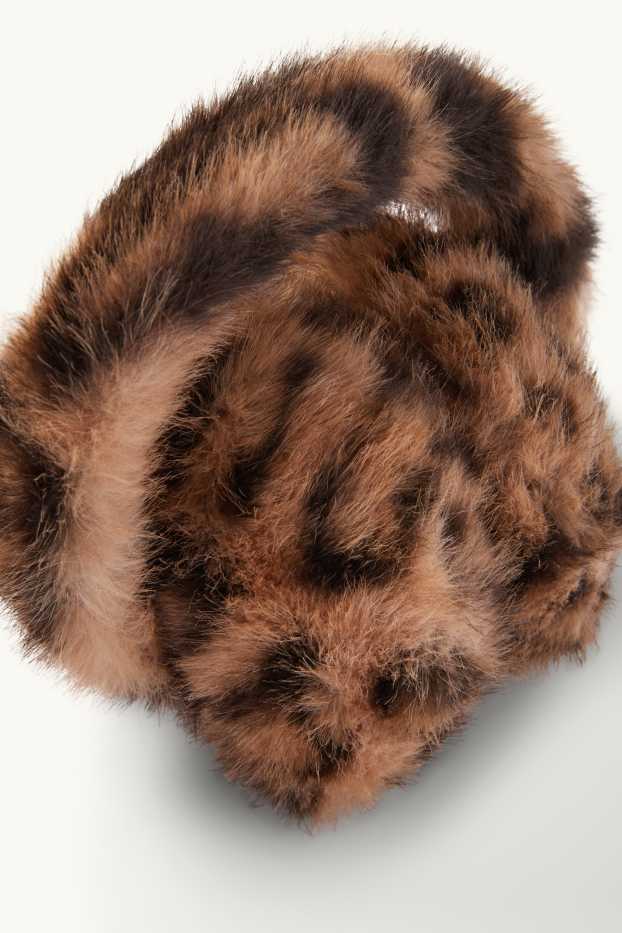 Dames - Oorwarmers van imitatiebont - opgedrukt luipaardvel - zwart / beige