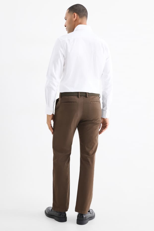 Herren - Chino mit Gürtel - Regular Fit - braun