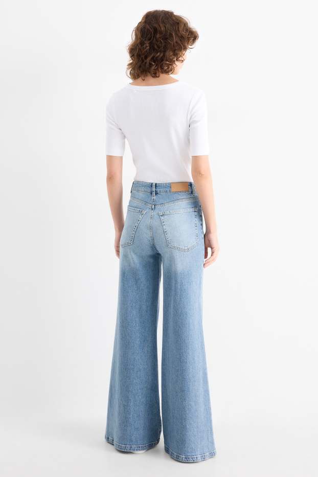Women - Flared jeans - high waist - blue denim