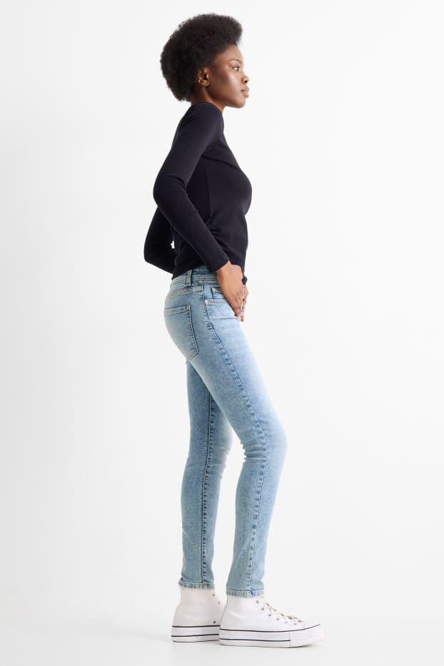 Femmes - Skinny jean - low waist - LYCRA® - jean bleu clair