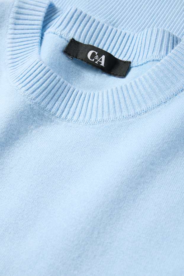Women - Knitted jumper - short sleeve - light blue
