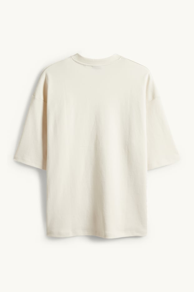 Men - T-shirt - oversized - cremewhite