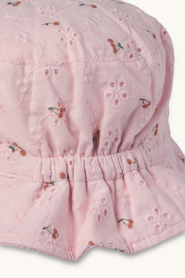Bebeluși - fete - Cireașă - pălărie bebeluși - broderie englezească - roz