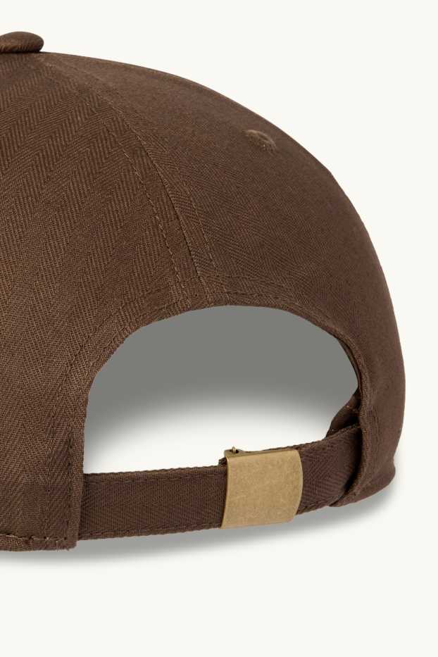 Uomo - Cappellino - tessuto tramato - marrone scuro