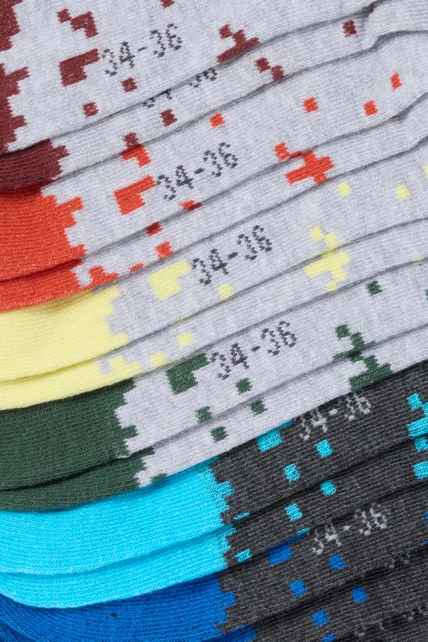 Kinderen: jongens - Set van 7 paar - pixels - sokken met motief - gekleurd