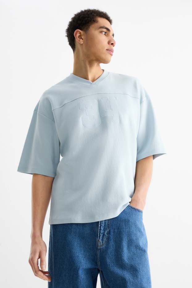 Men - T-shirt - oversized - light blue