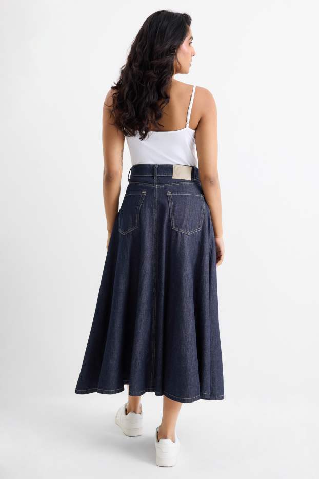 Dona - Faldilla texana - texà blau fosc